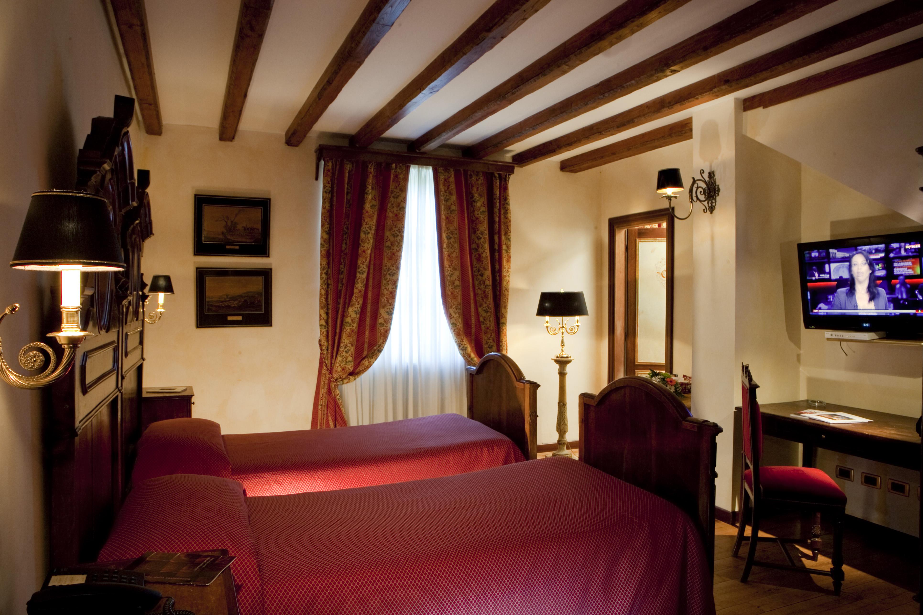 Castello Della Castelluccia 4* Rom