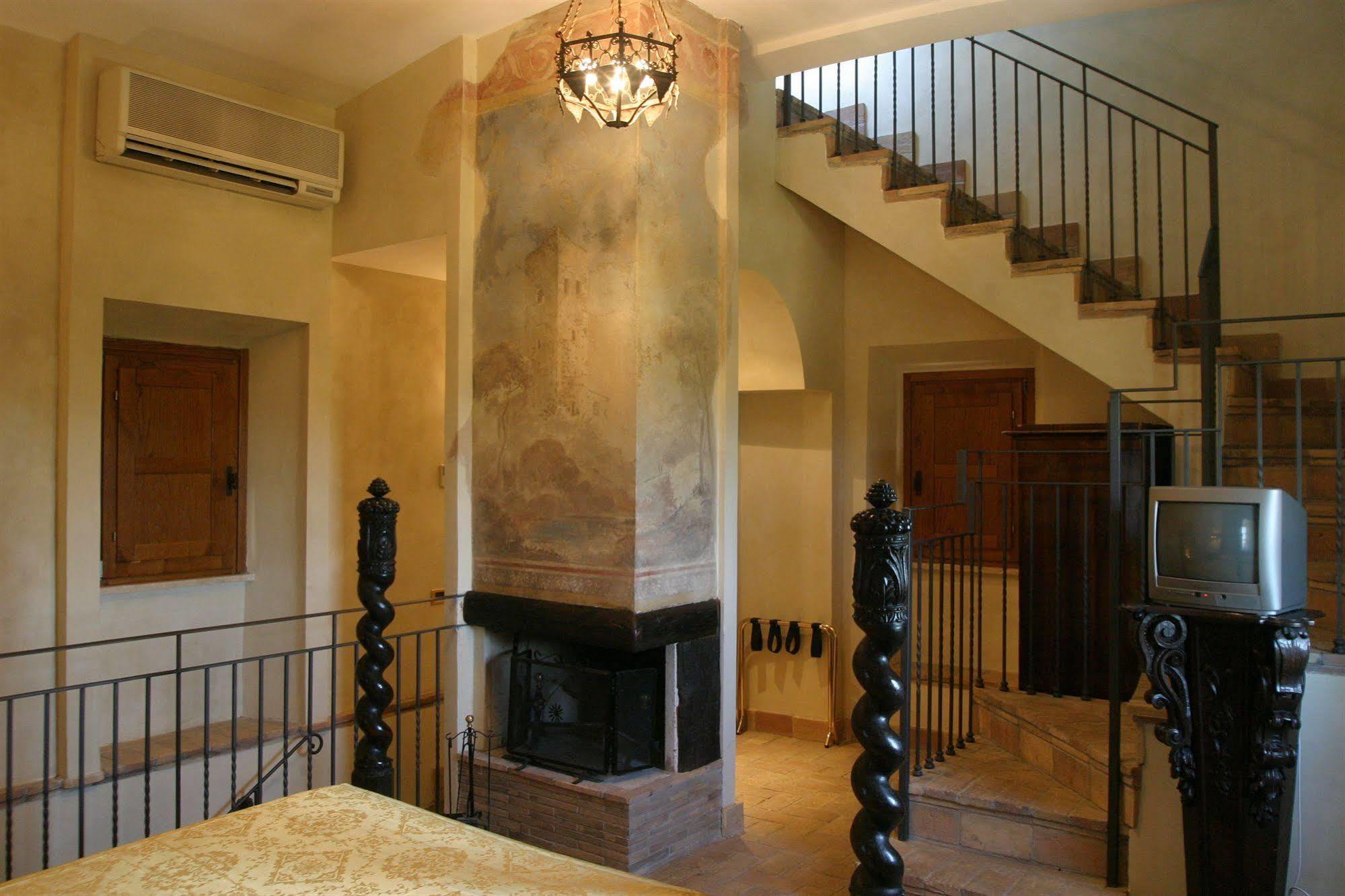 Castello Della Castelluccia Hotel Rom