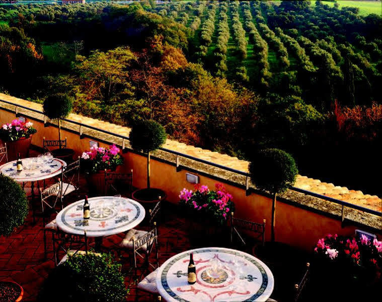 Castello Della Castelluccia Hotel Rom